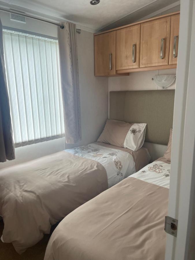 Immaculate 2-Bed Lodge In Monreith Ньютон Стюарт Экстерьер фото